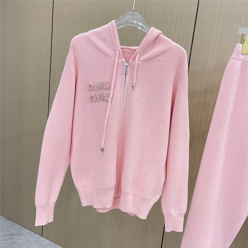 M1um1u hooded knitted suit