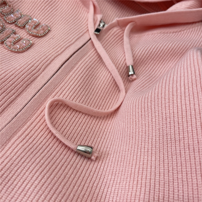 M1um1u hooded knitted suit