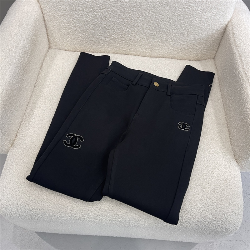 Ch**el fleece pencil pants