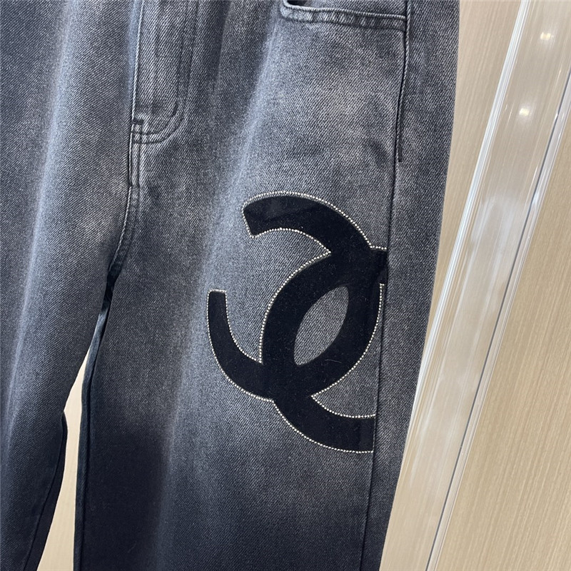 Ch**el second hand washed jeans