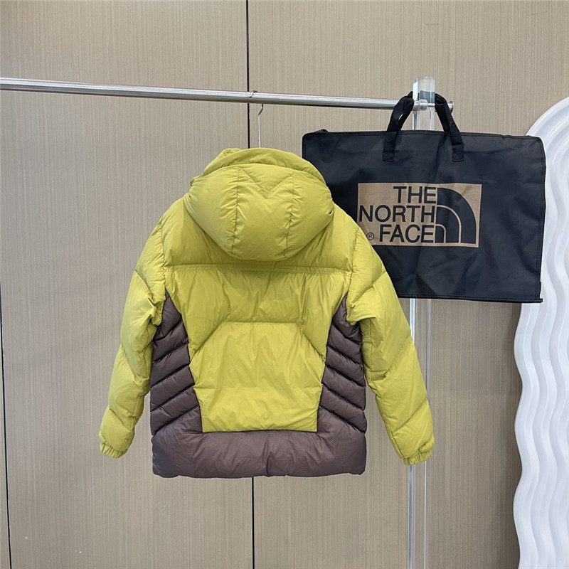 Moncler black label Jarama short down jacket