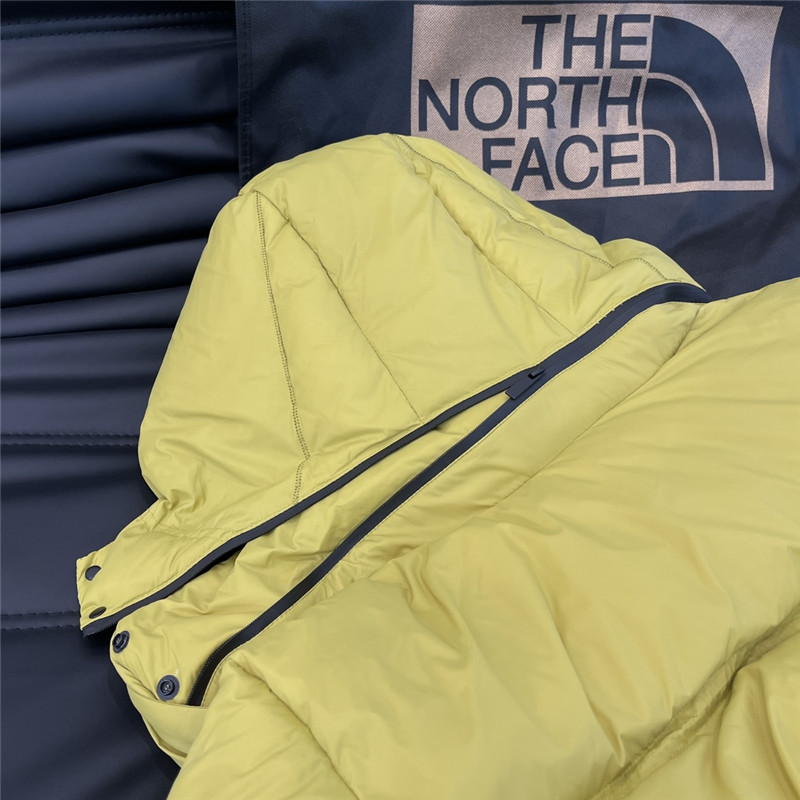 Moncler black label Jarama short down jacket