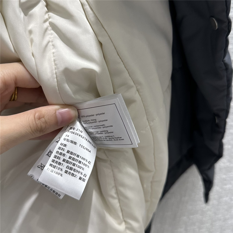 Ch**el double c hollow laminated short down jacket