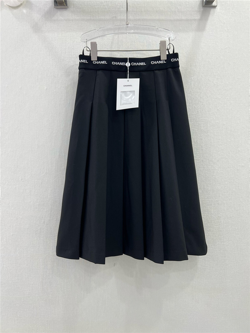 Ch**el waistband letter logo web pleated skirt