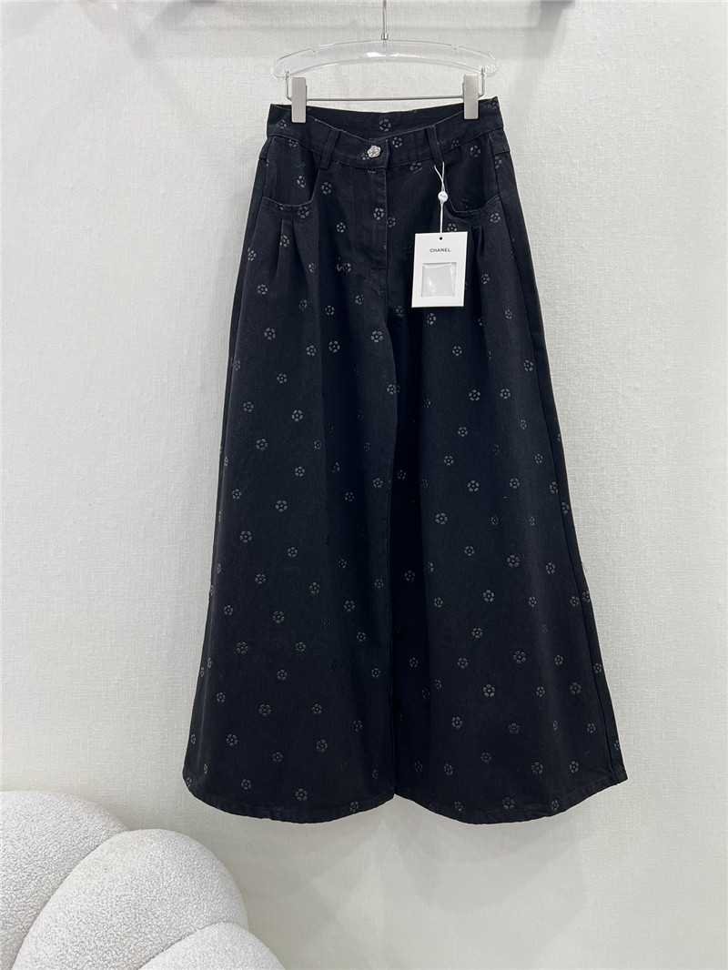 Ch**el new laminated camellia wide leg pants