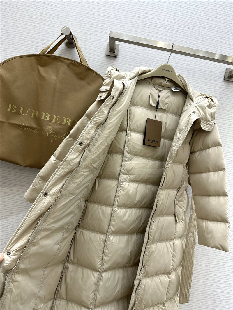 Bv*b*rry hooded long down jacket