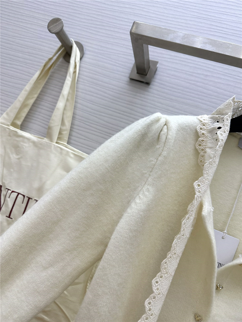 Va1e*ntin0 white lace bow wool cardigan