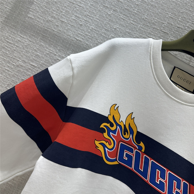 Gvc*1 logo colorblock sweatshirt