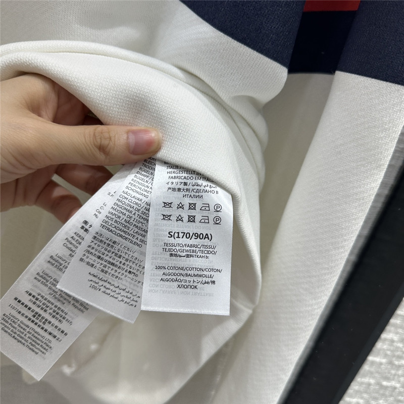 Gvc*1 logo colorblock sweatshirt