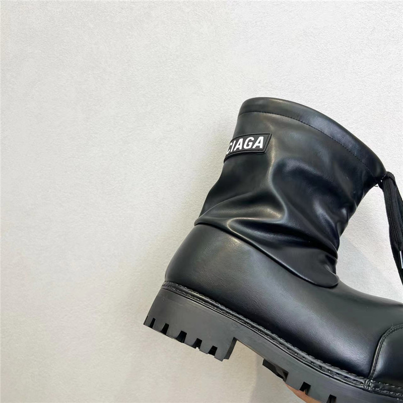 Ba1en*iaga alaska boots black