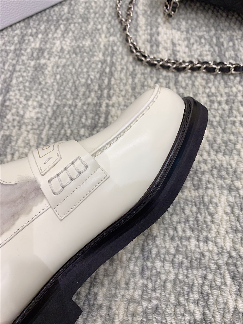 D10r new wool loafers