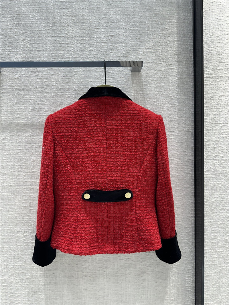 Gvc*1 new tweed suit