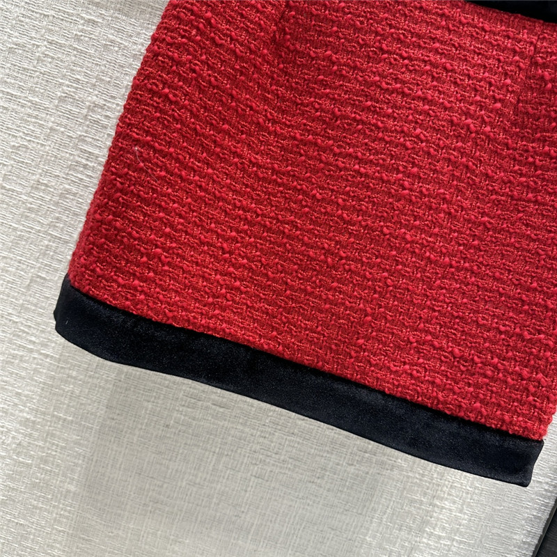 Gvc*1 new tweed suit