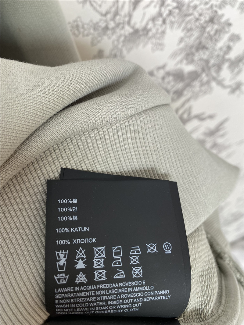 Pra*a feather cuffs zipper hooded sweatshirt grey