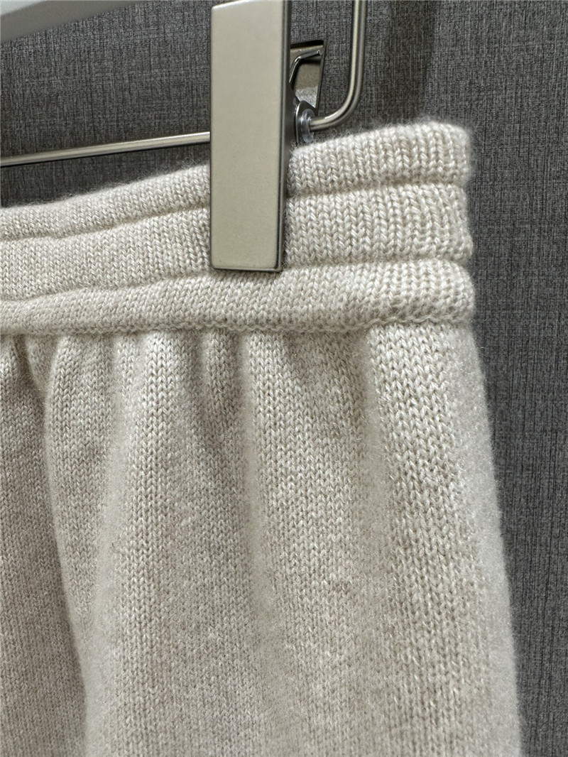 BC Bow British Threaded Cashmere Suit