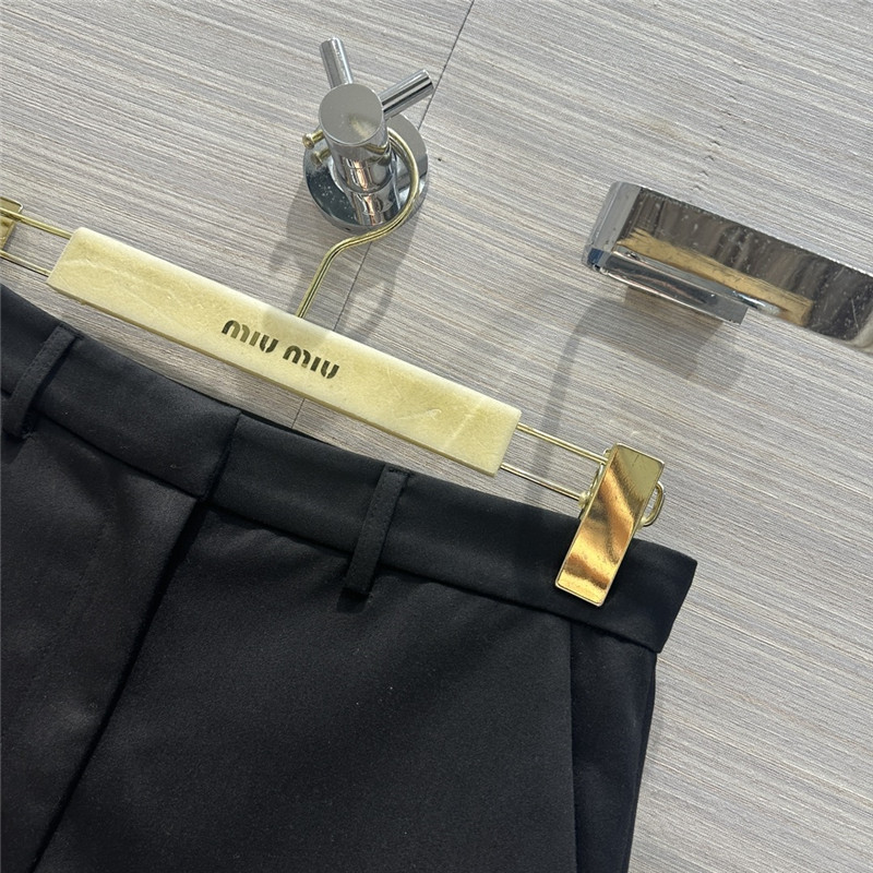 Pra*a lady style feather haute couture mini skirt