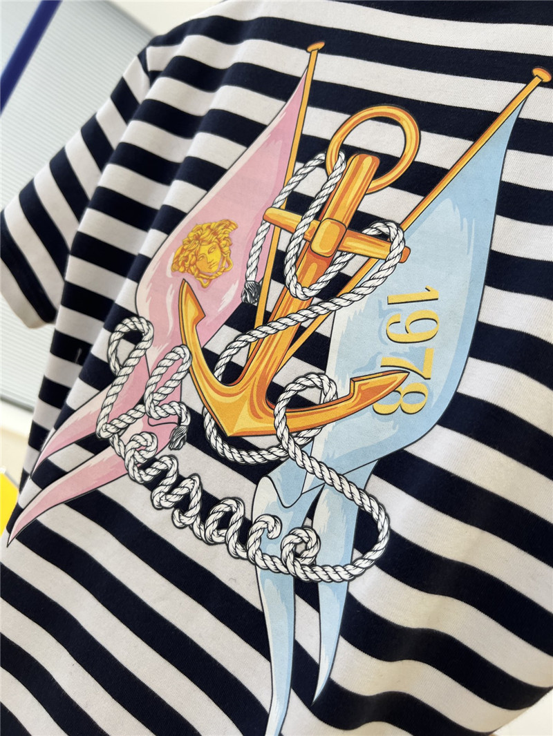 Versace latest striped T-shirt