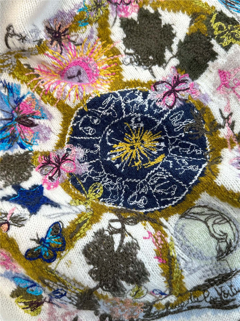 D10r constellation flower totem jacquard sweater