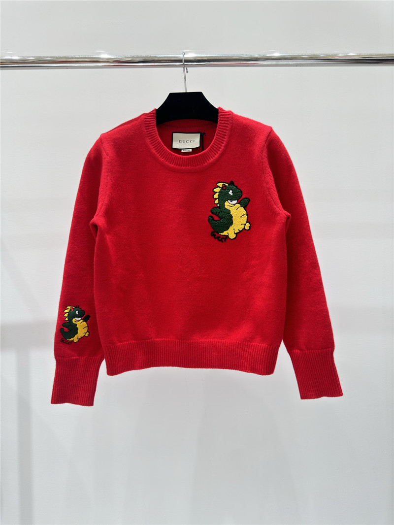 Gvc*1 appliqu¨¦ knitted sweater in red