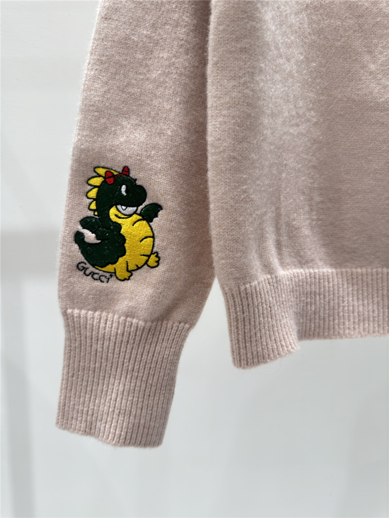 Gvc*1 appliqu¨¦ knitted sweater in beige