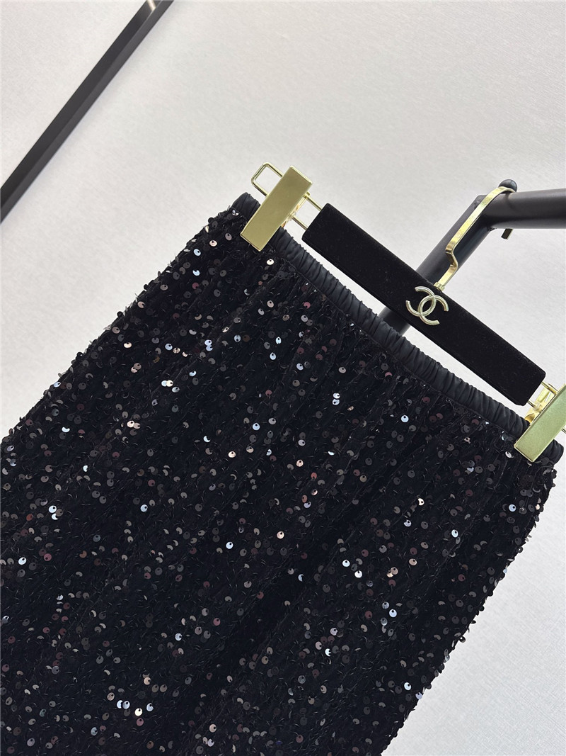 Ch**el new sequined skirt