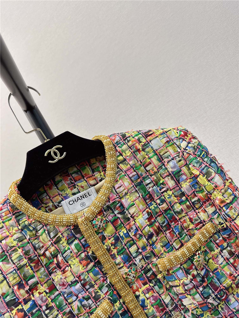 Ch**el new round neck gold short coat