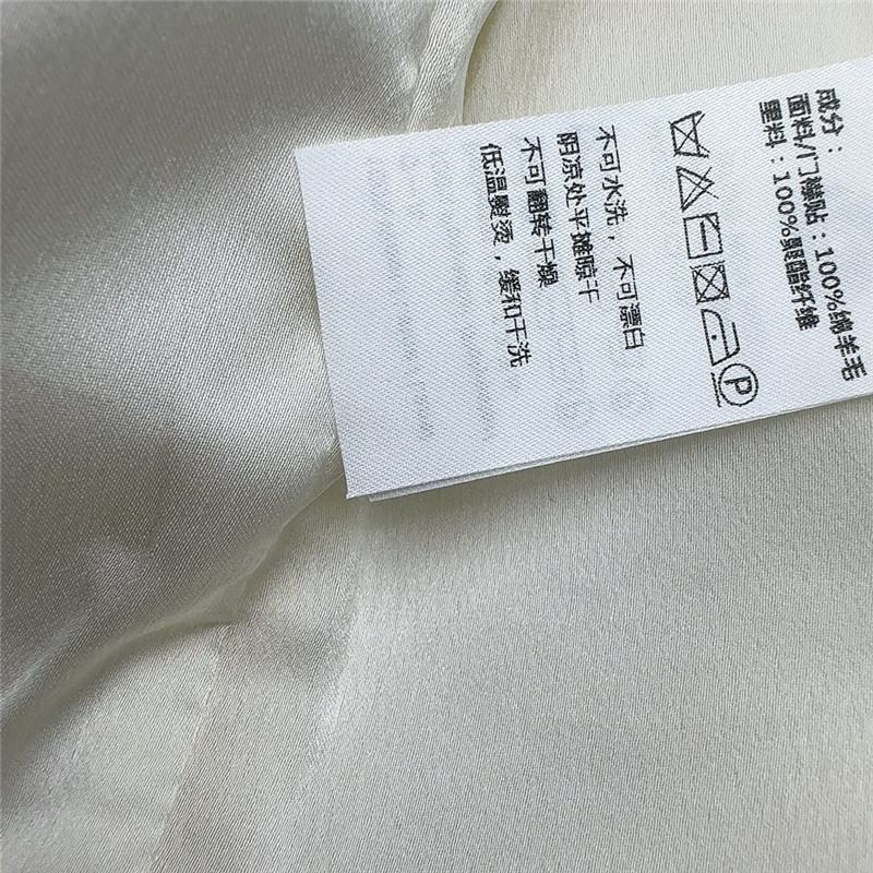 D10r wool jacket with contrast embroidered trim