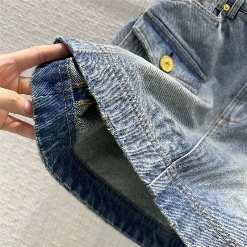 Ba1en*iaga vintage gold button denim skirt