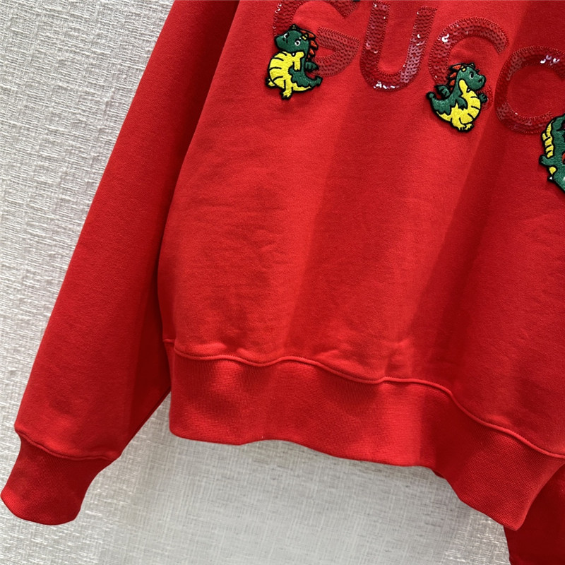 Gvc*1 sequined logo sweatshirt red