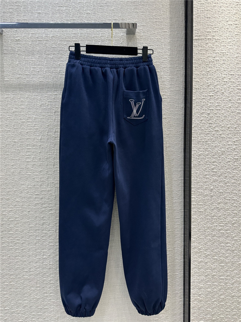 l0vis Vvtt0n lv sports sweatshirt suit