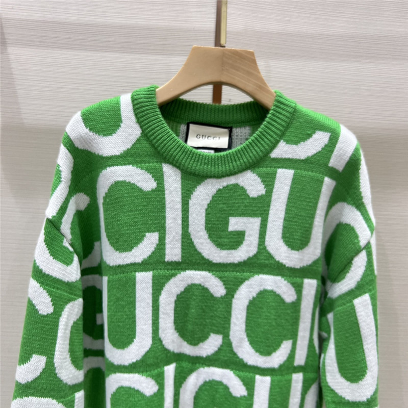 Gvc*1 logo round neck sweater in green