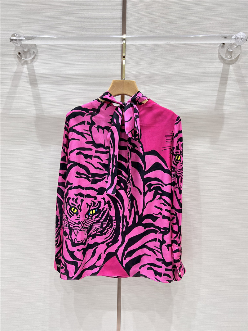 Va1e*ntin0 silk material full digital positioning printed ribbon shirt