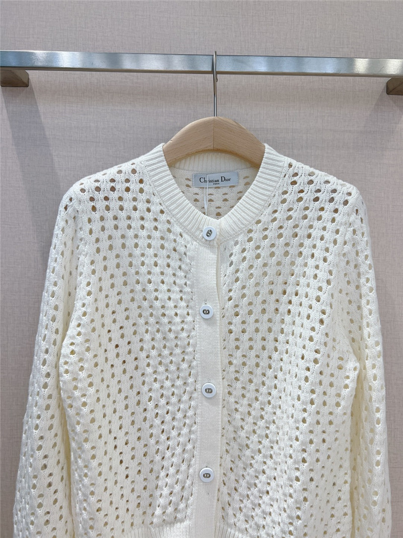 D10r hollow solid color cardigan white