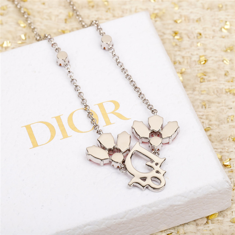 d10r fairy fairy powder D1am0nd necklace