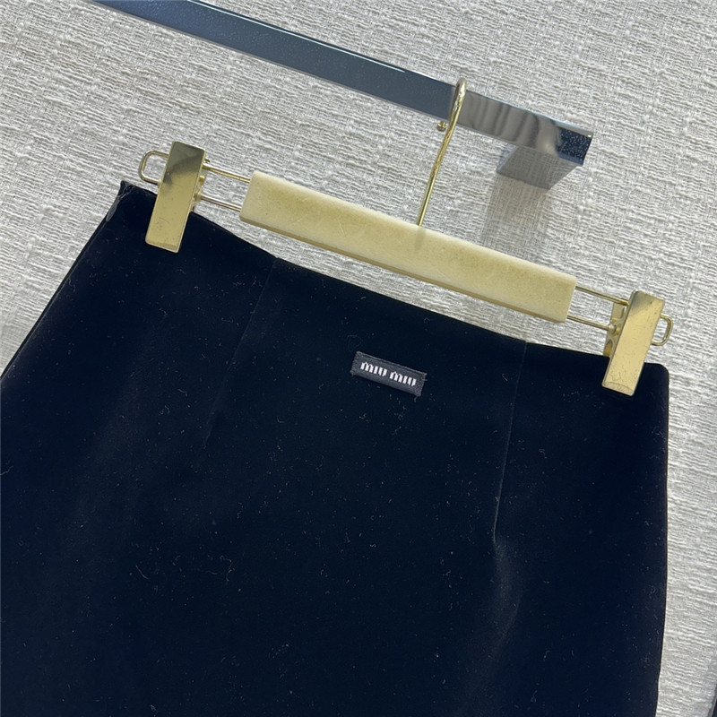 M1um1u new navy collar velvet suit