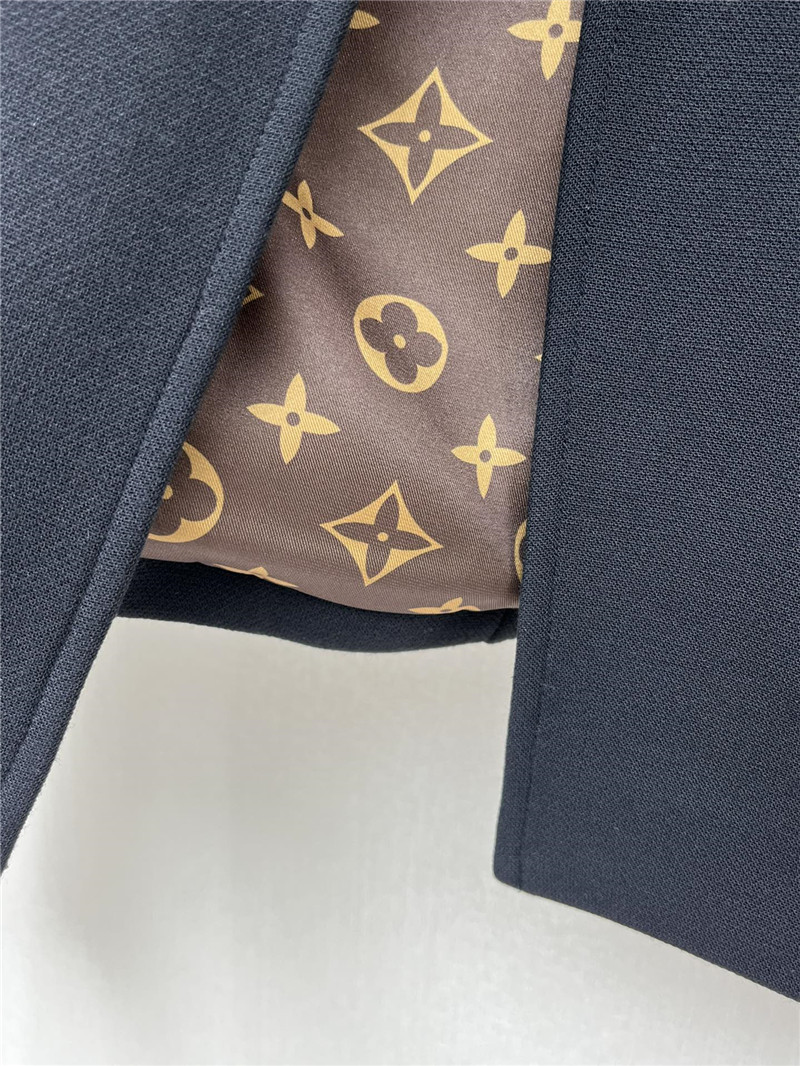 louis vuitton LV wool short coat