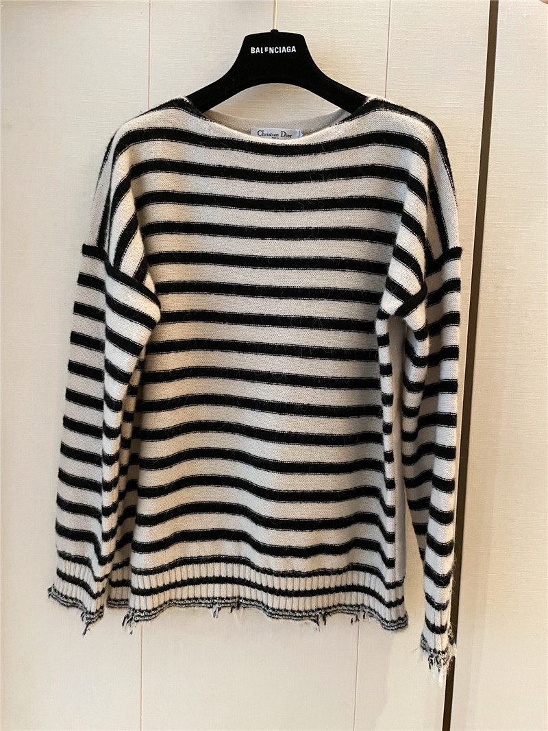 D10r striped butterfly loose sweater