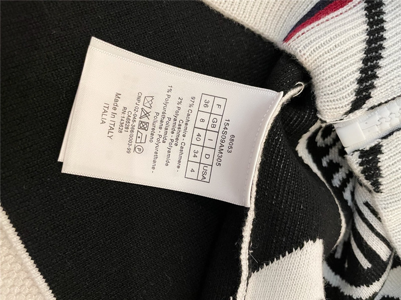 D10r logo hooded wool jacket