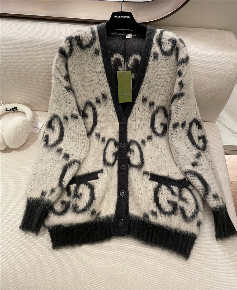 Gvc*1 jacquard gg mohair cardigan beige