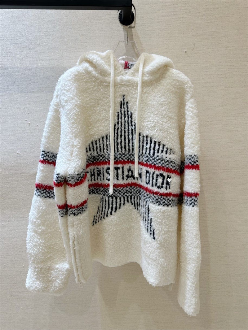 D10r white embroidered star logo hoodie