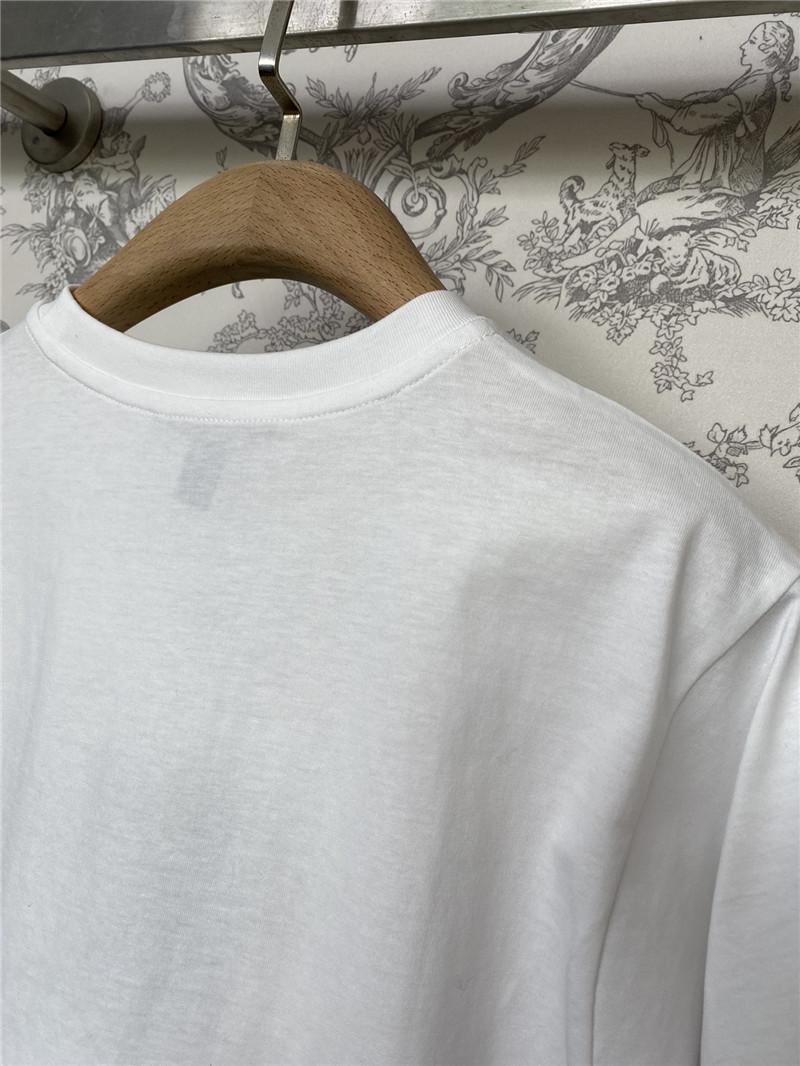 louis vuitton LV summer classic chain T-shirt