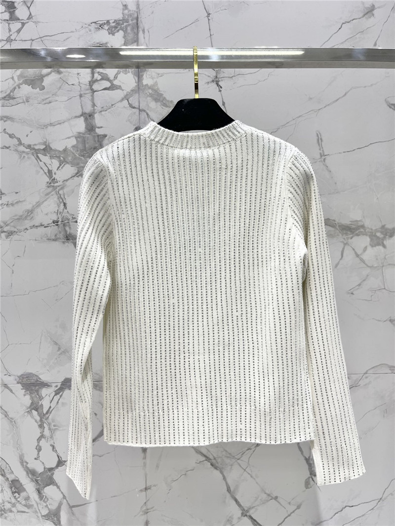 Ch**el logo crew neck sweater white