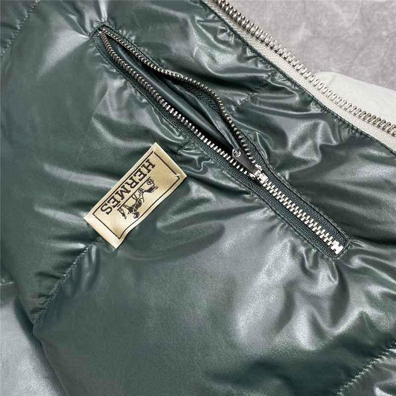 H**me5 turtleneck hooded down jacket