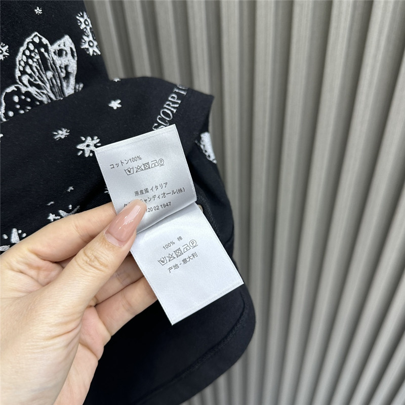 D10r heavy beaded butterfly t-shirt