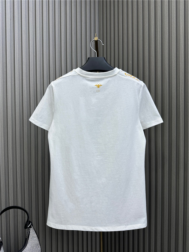 D10r heavy beaded butterfly t-shirt