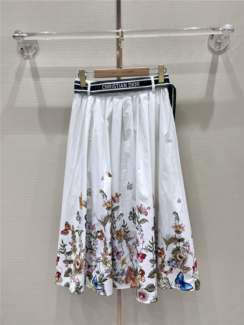D10r long skirt with wide hem