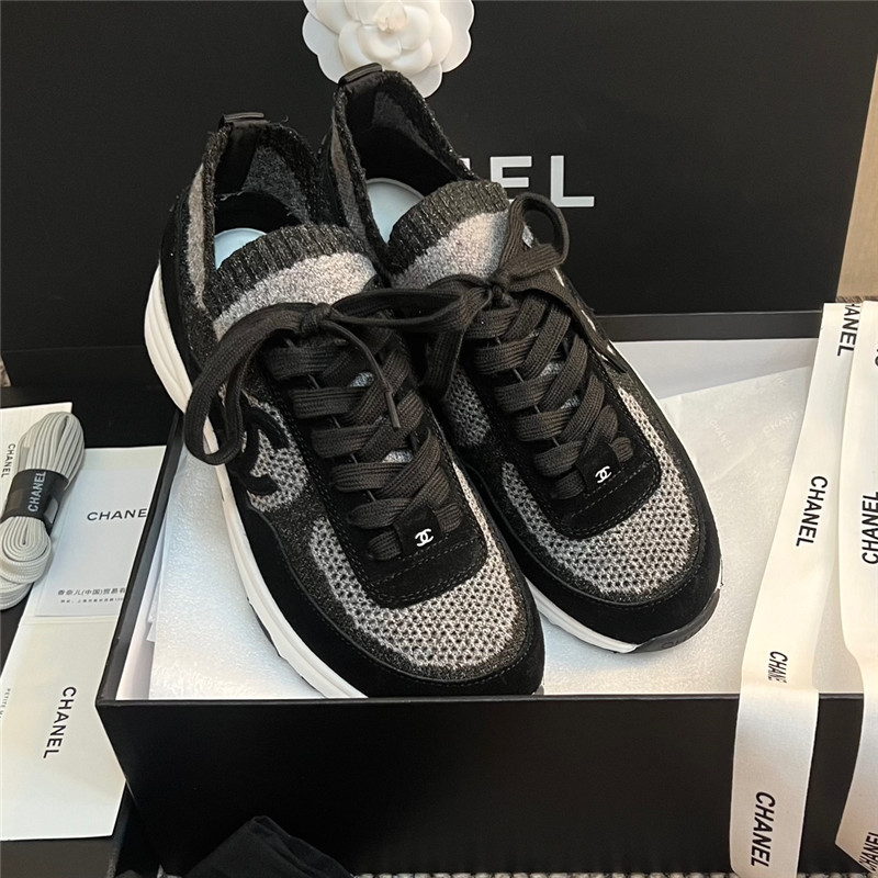 Ch**el women?¡¥s black Ch**el sneakers