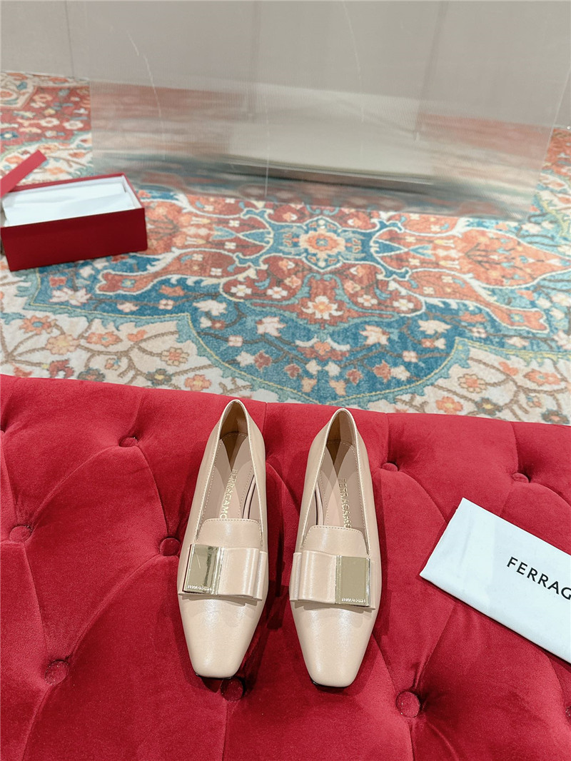 Salvatore Ferragamo new small square toe pumps