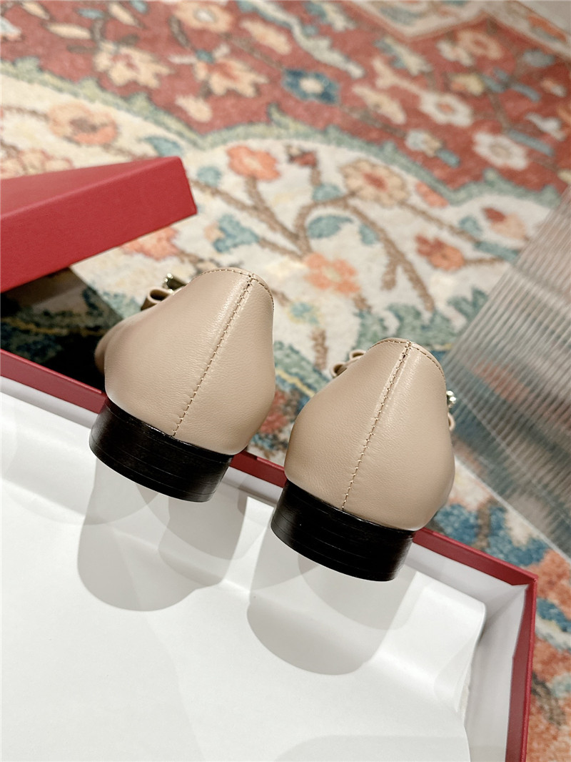 Salvatore Ferragamo new small square toe pumps