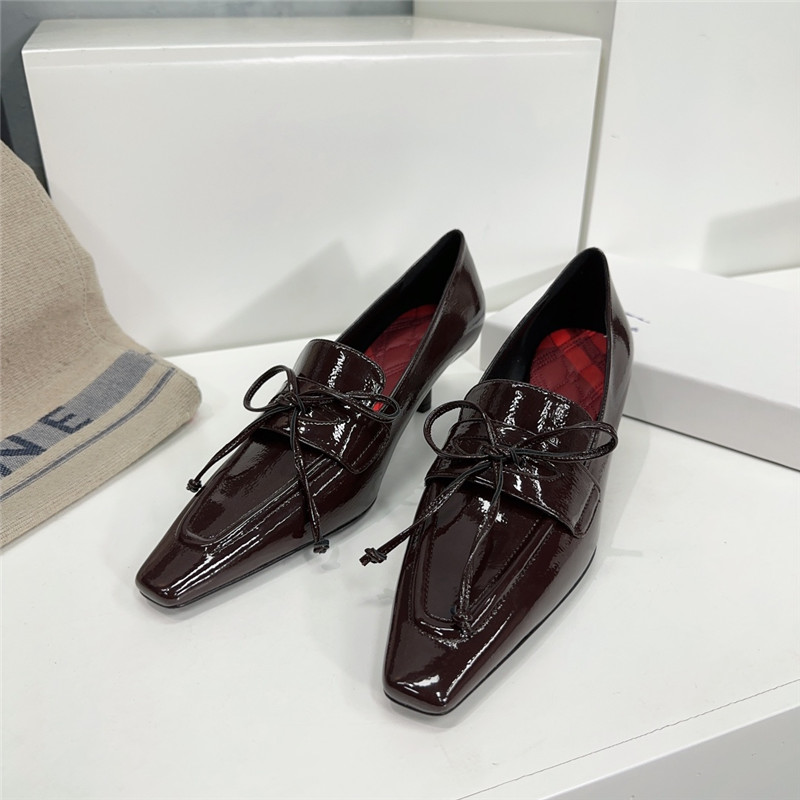 Bv*b*rry retro empty toe half drag